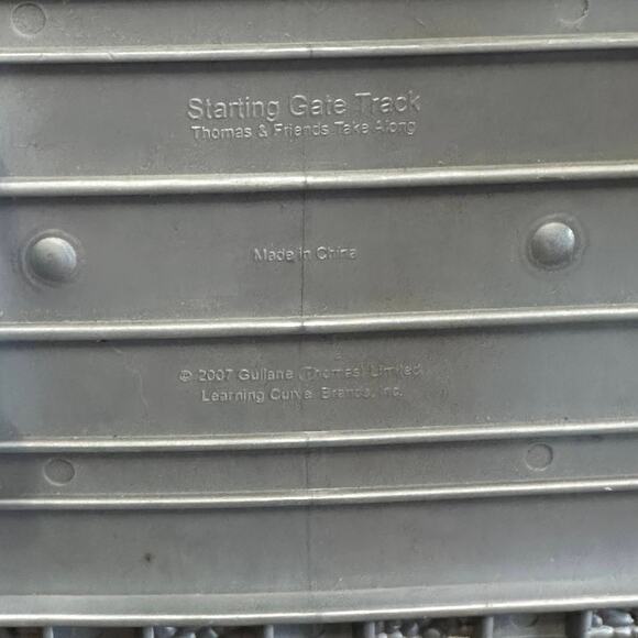 Thomas & Friends Take Along Sodor Covered Bridge2007 Gullane Starting Gate Track - Picture 7 of 7